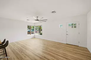 2002 N 39th St, Phoenix, AZ 85008 - Photo 10