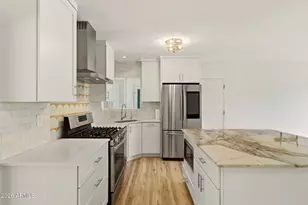2002 N 39th St, Phoenix, AZ 85008 - Photo 18