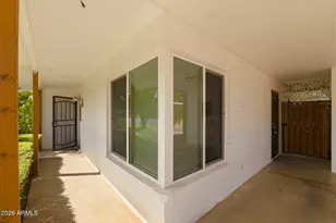 2002 N 39th St, Phoenix, AZ 85008 - Photo 8