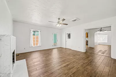 1326 E Palm Lane, Phoenix, AZ 85006 - Photo 14