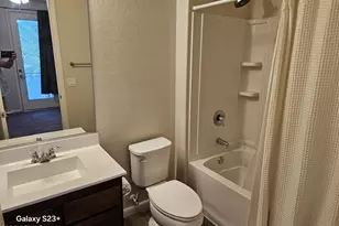 2090 S Dorsey Ln, Tempe, AZ 85282 - Photo 22