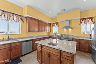 24235 W Pinnacle Vista Ln, Wittmann, AZ 85361 - Photo 14