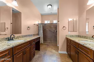 24235 W Pinnacle Vista Ln, Wittmann, AZ 85361 - Photo 42