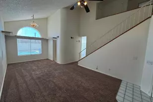 4053 E Woodland Dr, Phoenix, AZ 85048 - Photo 6