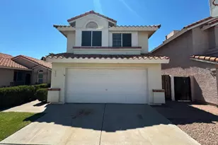 4053 E Woodland Dr, Phoenix, AZ 85048 - Photo 4