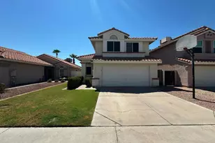 4053 E Woodland Dr, Phoenix, AZ 85048 - Photo 1