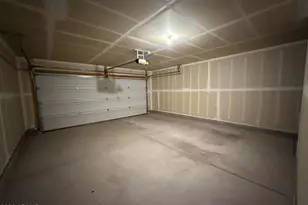 9864 W Arvada Dr, Arizona City, AZ 85123 - Photo 12