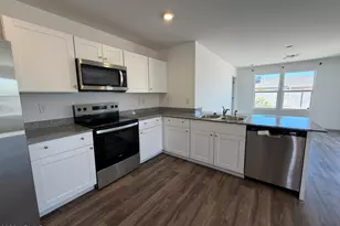 9864 W Arvada Dr, Arizona City, AZ 85123 - Photo 18