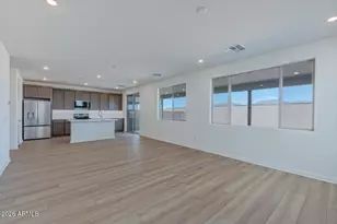 11586 N Fredericksburg St, Surprise, AZ 85388 - Photo 6