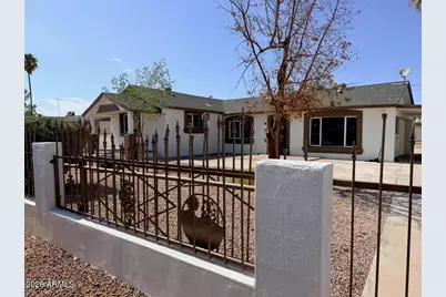 10732 W Apache Street, Avondale, AZ 85323 - Photo 1