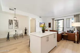 7300 E Earll Dr, Scottsdale, AZ 85251 - Photo 12