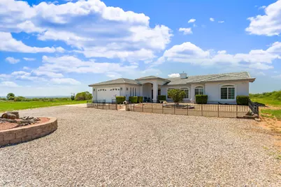7646 E Three Canyons Road, Hereford, AZ 85615 - Photo 6