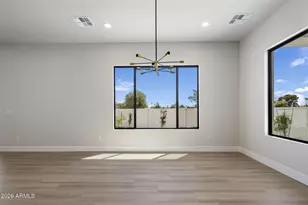 1303 E Orangewood Ave, Phoenix, AZ 85020 - Photo 14