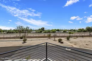 1303 E Orangewood Ave, Phoenix, AZ 85020 - Photo 30