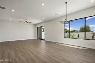 1303 E Orangewood Ave, Phoenix, AZ 85020 - Photo 10