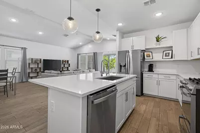 7817 N 86th Lane, Glendale, AZ 85305 - Photo 4