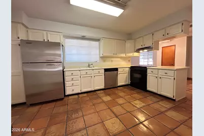 3122 E Montecito Avenue, Phoenix, AZ 85016 - Photo 8