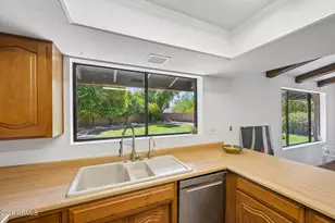 123 E Loma Vista Dr, Tempe, AZ 85282 - Photo 10