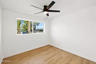 2201 N 29th Pl, Phoenix, AZ 85008 - Photo 16