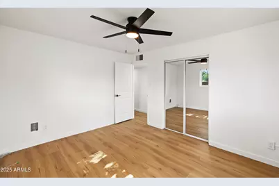 2201 N 29th Place, Phoenix, AZ 85008 - Photo 20
