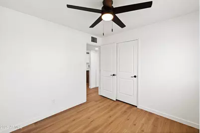 2201 N 29th Place, Phoenix, AZ 85008 - Photo 24