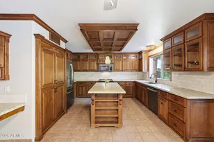 4658 E Kelly Dr, Gilbert, AZ 85234 - Photo 18