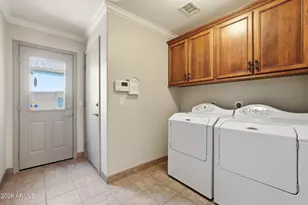 4658 E Kelly Dr, Gilbert, AZ 85234 - Photo 42