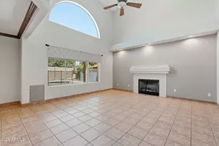 4658 E Kelly Dr, Gilbert, AZ 85234 - Photo 12
