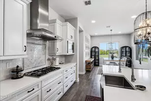 24853 N 79th Ln, Peoria, AZ 85383 - Photo 10