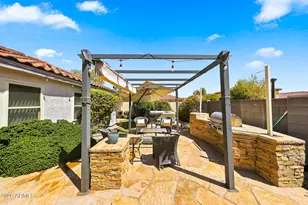 731 E Rose Marie Ln, Phoenix, AZ 85022 - Photo 30