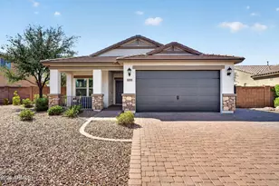 7496 S Parkcrest St, Gilbert, AZ 85298 - Photo 2