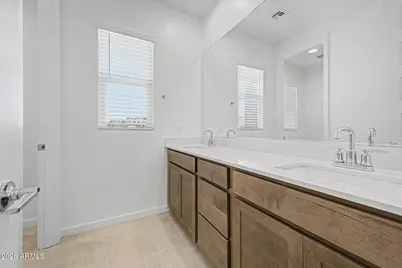 32000 N 121st Avenue, Peoria, AZ 85383 - Photo 16