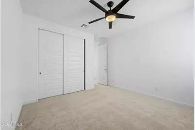32000 N 121st Avenue, Peoria, AZ 85383 - Photo 18