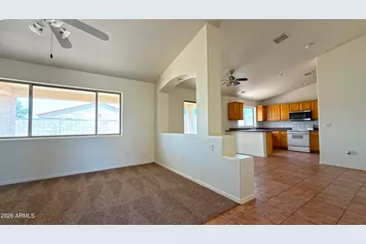 8306 W Pineveta Drive, Arizona City, AZ 85123 - Photo 4