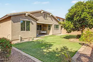 2725 E Narrowleaf Dr, Gilbert, AZ 85298 - Photo 24