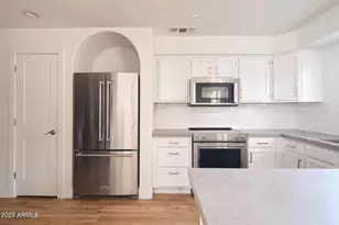 8841 S 51st St, Phoenix, AZ 85044 - Photo 6