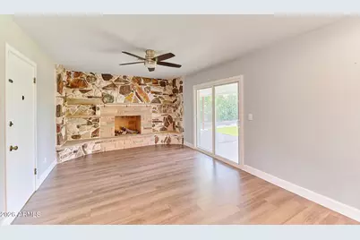 3032 N 81st Street, Scottsdale, AZ 85251 - Photo 8