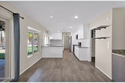 604 W Plata Avenue, Mesa, AZ 85210 - Photo 8