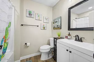 11005 W Santa Fe Dr, Sun City, AZ 85351 - Photo 16