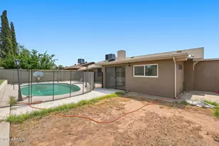 332 W Kerry Ln, Phoenix, AZ 85027 - Photo 30