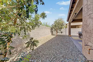 1880 N 141st Ave, Goodyear, AZ 85395 - Photo 32
