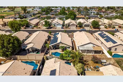 173 W Smoke Tree Road, Gilbert, AZ 85233 - Photo 40
