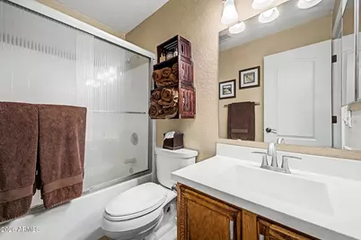 173 W Smoke Tree Road, Gilbert, AZ 85233 - Photo 22