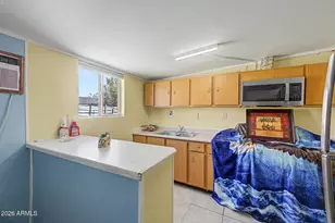 5958 W Palm Ln, Phoenix, AZ 85035 - Photo 8