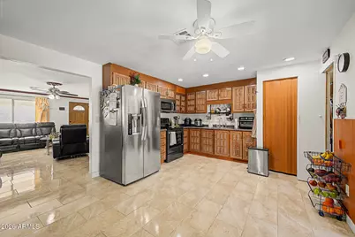5958 W Palm Lane, Phoenix, AZ 85035 - Photo 16