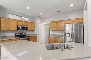 16263 W Tamarack Ln, Surprise, AZ 85374 - Photo 8