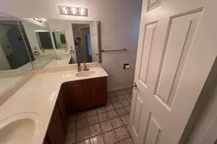 14719 S Country Club Way, Arizona City, AZ 85123 - Photo 6