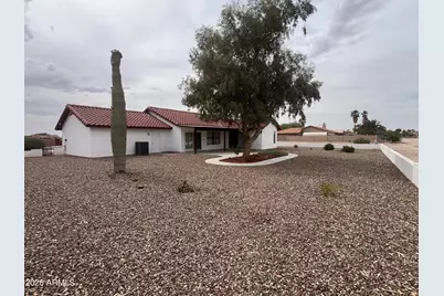 14719 S Country Club Way, Arizona City, AZ 85123 - Photo 2
