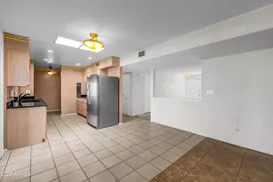 11120 W Cameo Dr, Sun City, AZ 85351 - Photo 10