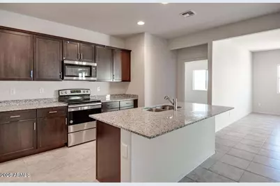 18091 N Presley Lane, Maricopa, AZ 85138 - Photo 4